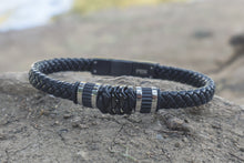 Load image into Gallery viewer, Quentin