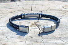 Load image into Gallery viewer, Thrash