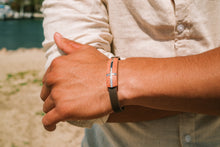 Load image into Gallery viewer, King Stitch