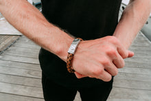 Load image into Gallery viewer, Gallant