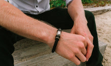 Load image into Gallery viewer, Meta Light