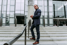 Load image into Gallery viewer, Ara