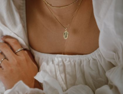 Gold Earring1